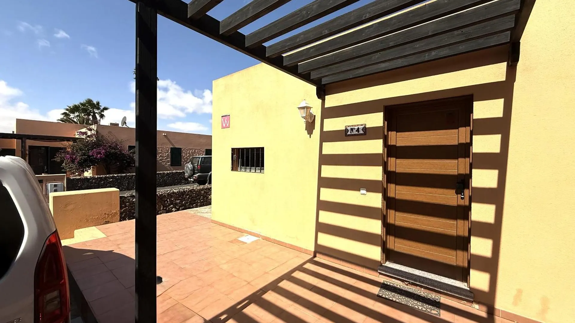 Nur House Villa And Private Pool ラ・オリーバ 0*,  スペイン