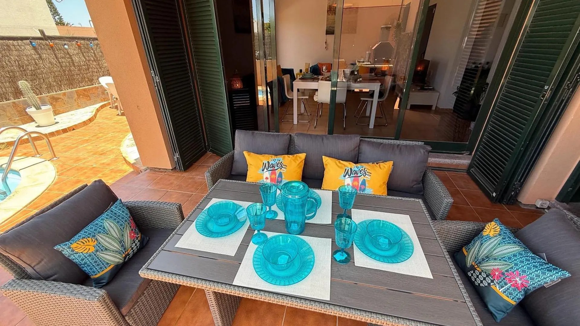 Nur House Villa And Private Pool ラ・オリーバ